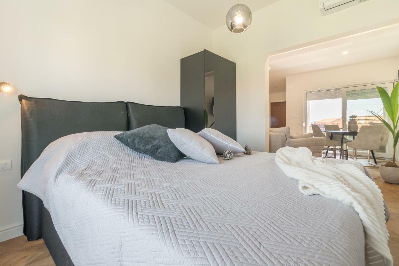 Luxury Piano Apartment Ζαντάρ Εξωτερικό φωτογραφία