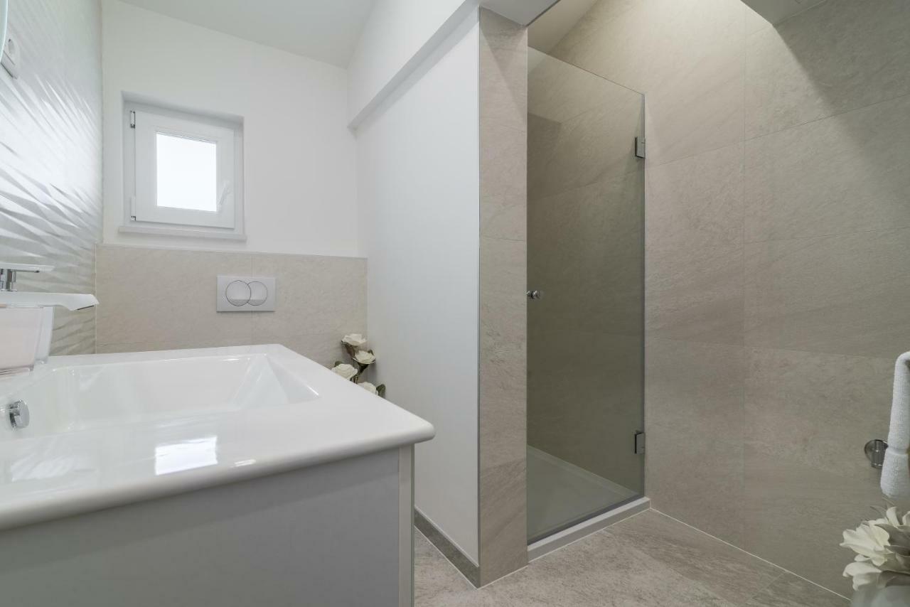 Luxury Piano Apartment Ζαντάρ Εξωτερικό φωτογραφία