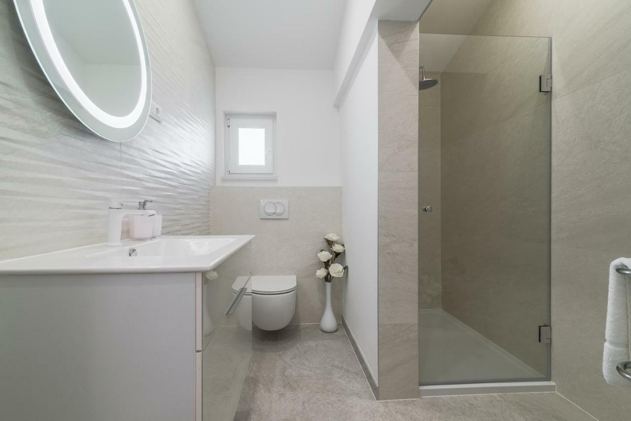 Luxury Piano Apartment Ζαντάρ Εξωτερικό φωτογραφία