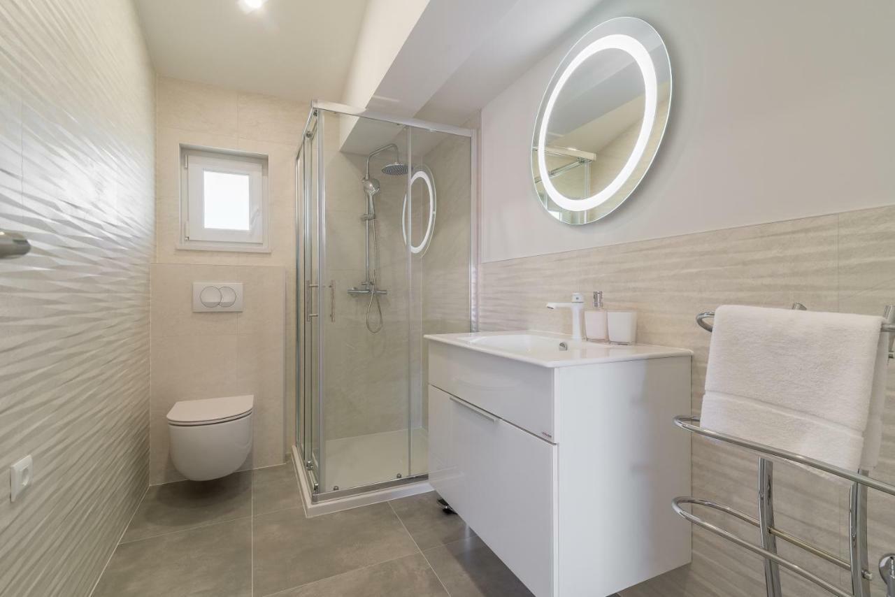 Luxury Piano Apartment Ζαντάρ Εξωτερικό φωτογραφία