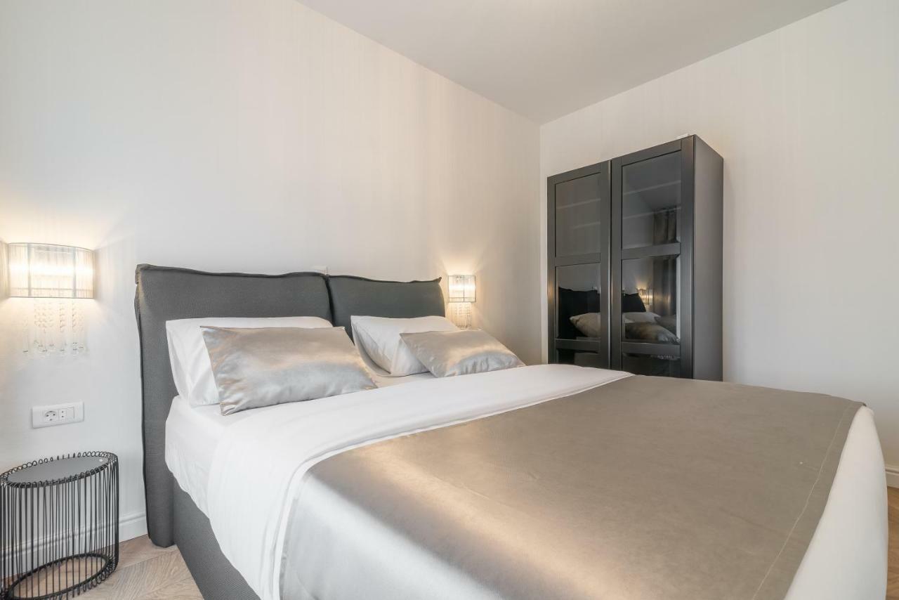 Luxury Piano Apartment Ζαντάρ Εξωτερικό φωτογραφία