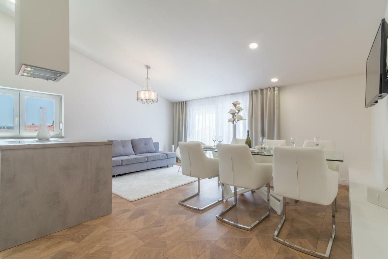 Luxury Piano Apartment Ζαντάρ Εξωτερικό φωτογραφία
